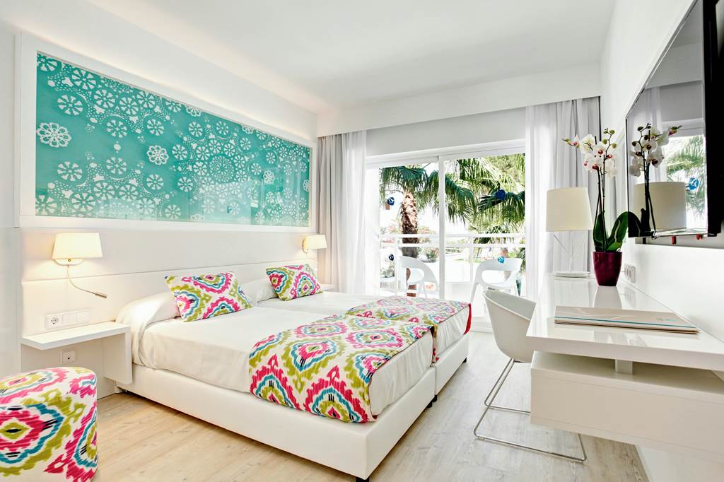 IBZ_86210_Grupotel_Ibiza_Beach_1023_12.jpg