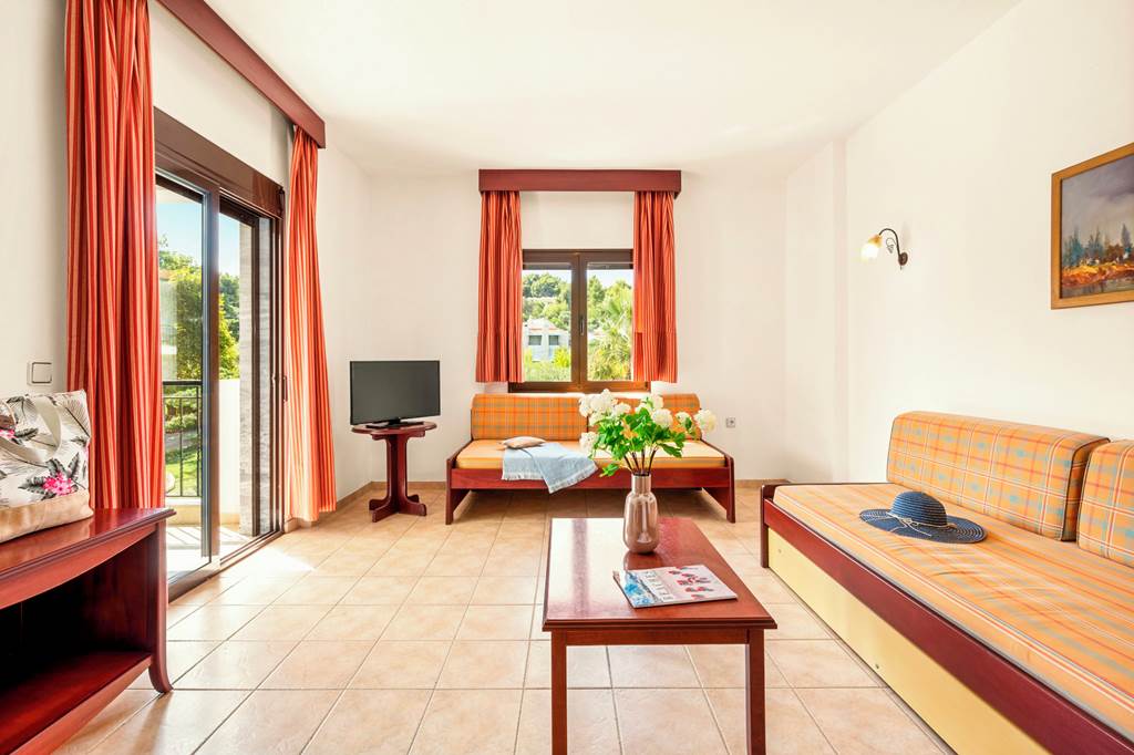 SKG_74124_Chrousso_Village_Hotel_1022_03.jpg