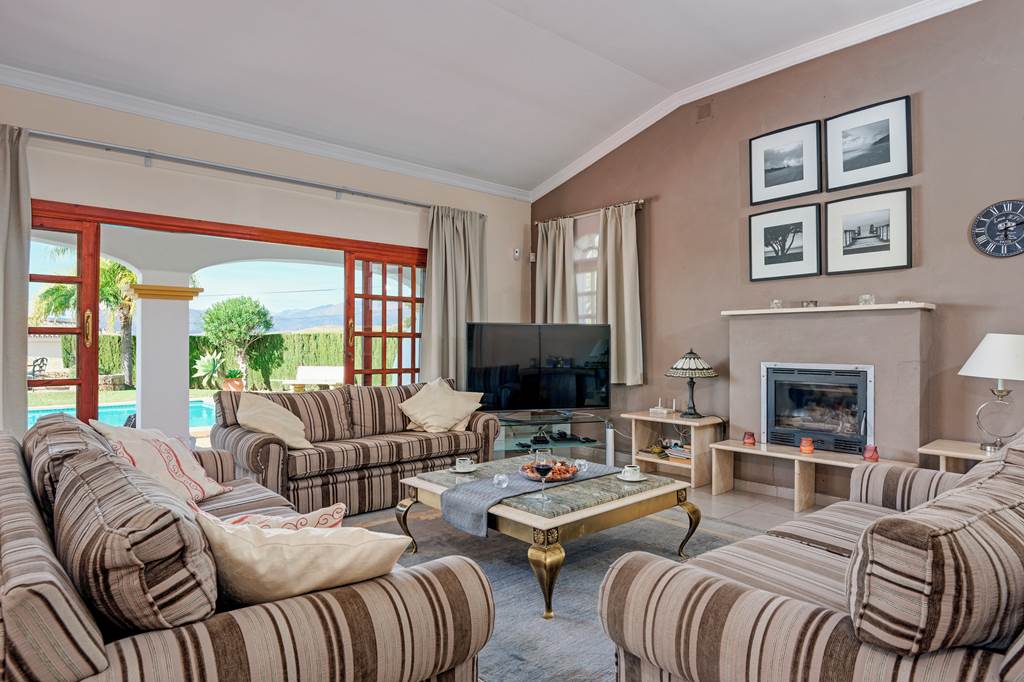 AGP_86867_Villa_Bryn_Gwyn_1223_04.jpg
