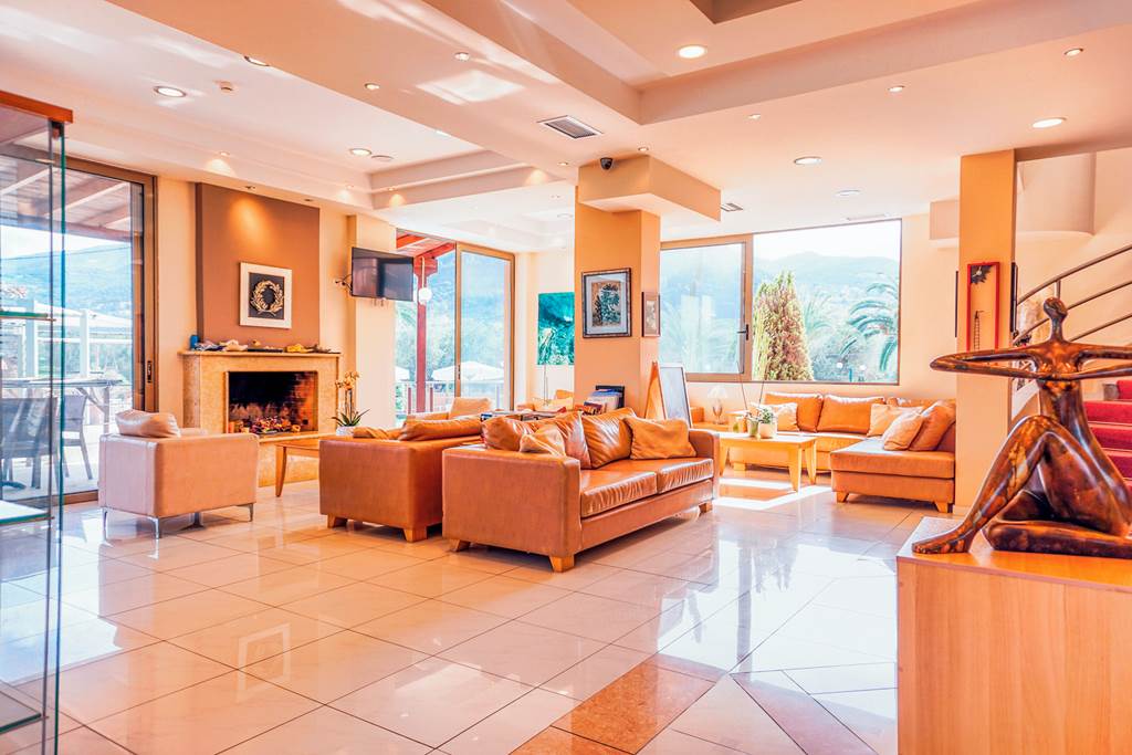 KLX_82555_Apollo_Art_Hotel_1120_13.jpg