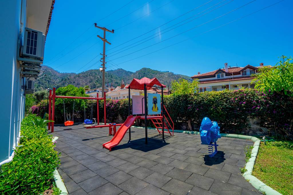 DLM_82839_Moonlight_Apartments_0724_03.jpg