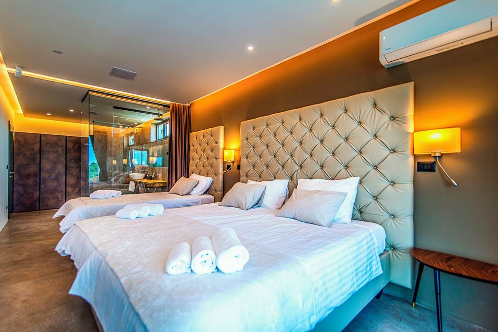 PUY_86402_Villa_Istria_Deluxe_II_1123_09.jpg