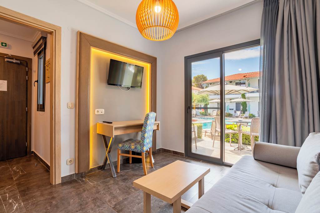 SKG_78709_Philoxenia_Hotel_0724_33.jpg