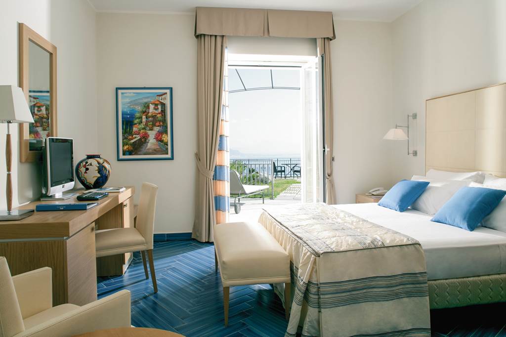 XXX_87990_Hotel_Raito_0918_04.jpg