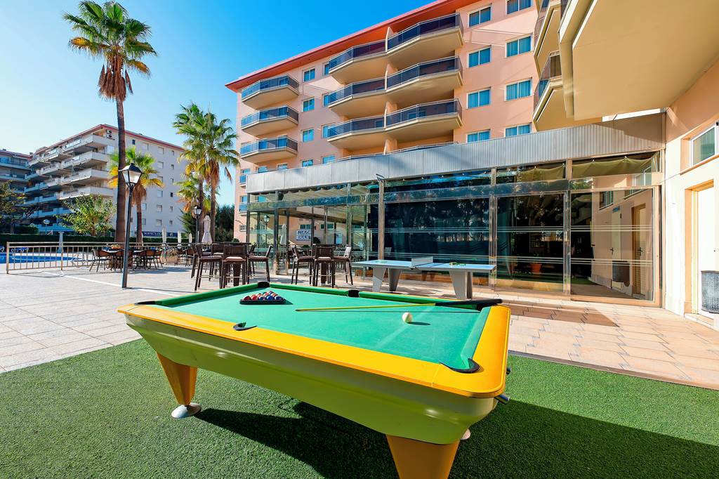 REU_71908_Pineda_Park_Apartments_1220_22.jpg