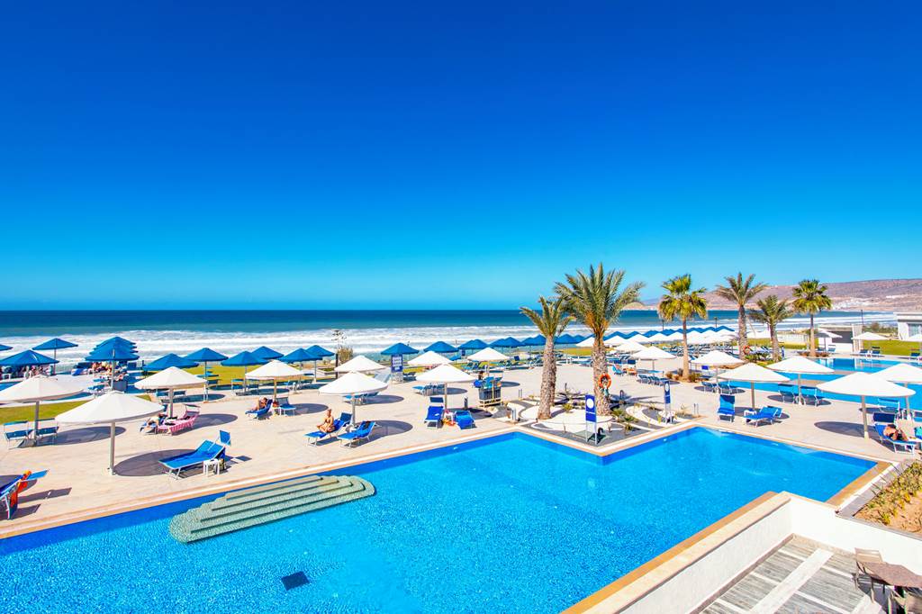 AGA_85830_Pickalbatros_White_Beach_Taghazout_0324_06.jpg
