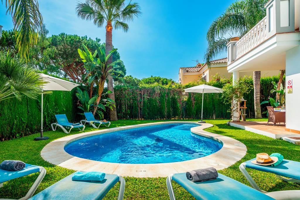 AGP_86123_Villa_Moongate_0923_13.jpg