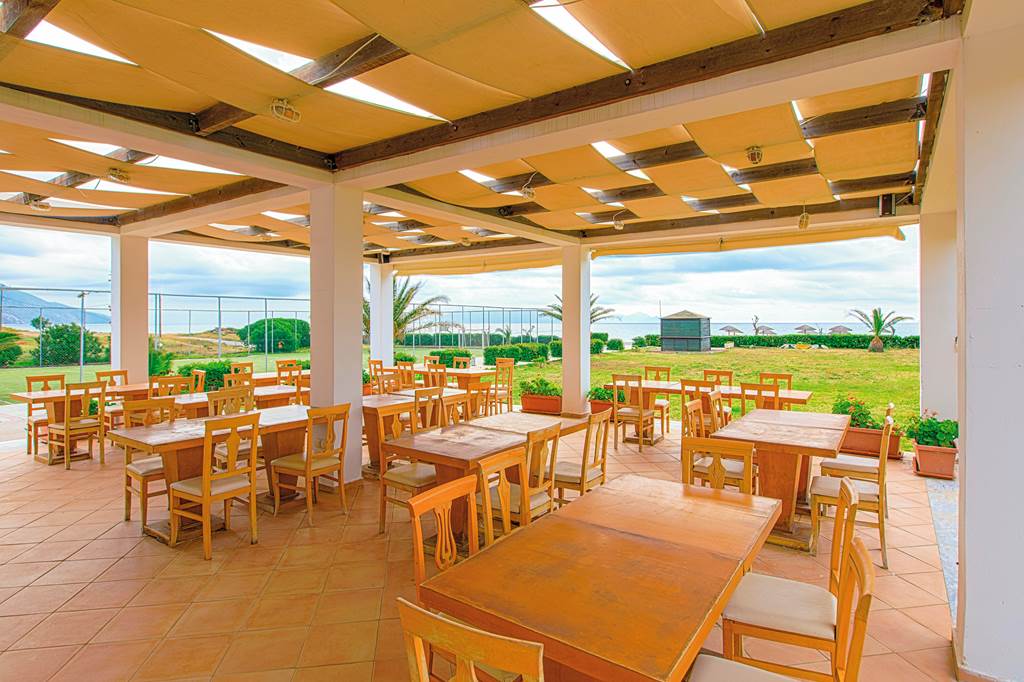 KGS_73004_Sovereign_Beach_Hotel_0619_36.jpg