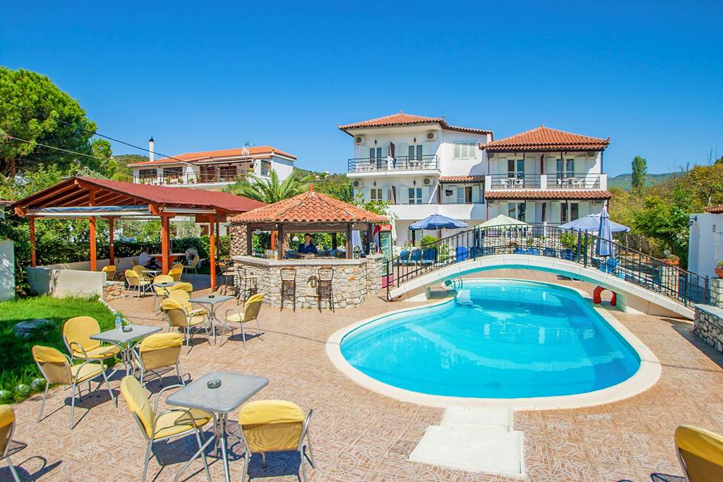 JSI_83368_Panos_Studios_1021_07.jpg