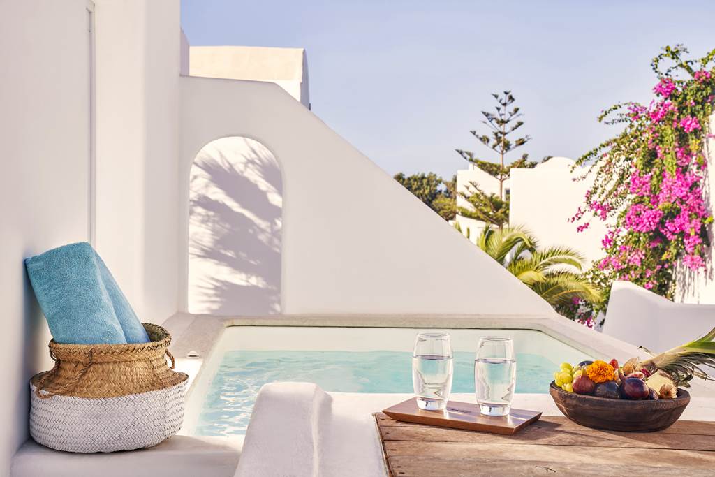 JTR_81481_Nikki_Beach_Resort_and_Spa_0222_10.jpg