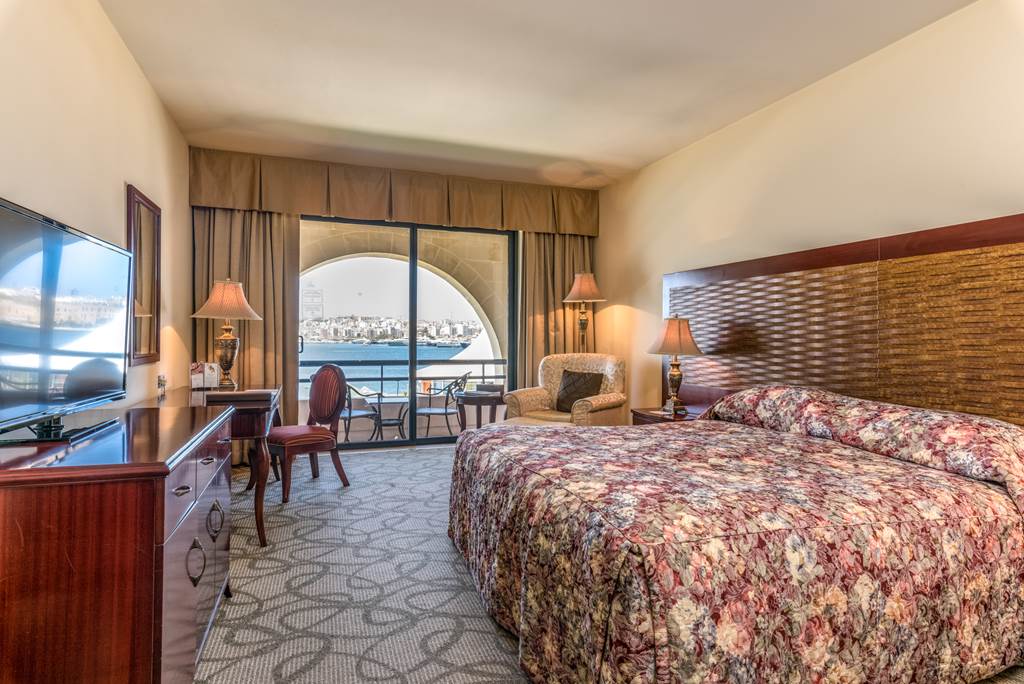 MLA_72812_Grand_Hotel_Excelsior_0618_13.jpg