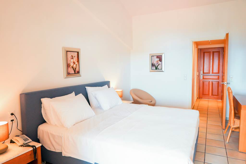 JSI_85361_Kanapitsa_Mare_Hotel_0623_15.jpg