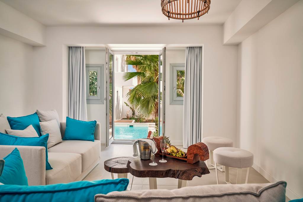 JTR_81481_Nikki_Beach_Resort_and_Spa_0623_03.jpg