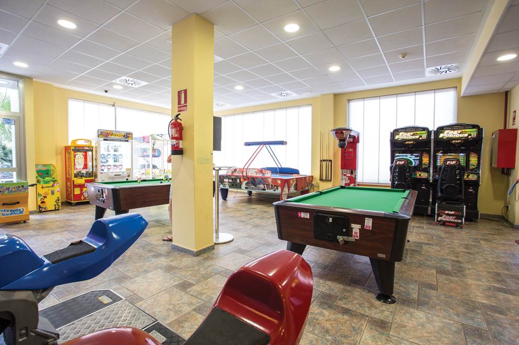REU_71908_Pineda_Park_Apartments_0117_22.jpg