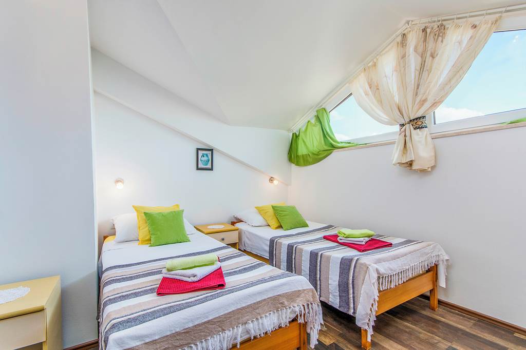 PUY_86394_Villa_Pax_1123_01.jpg