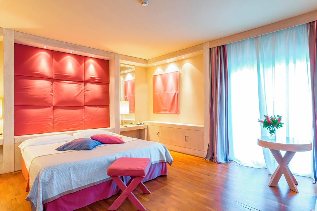 PSA_72412_Mercure_Tirrenia_Green_Park_0220_03.jpg
