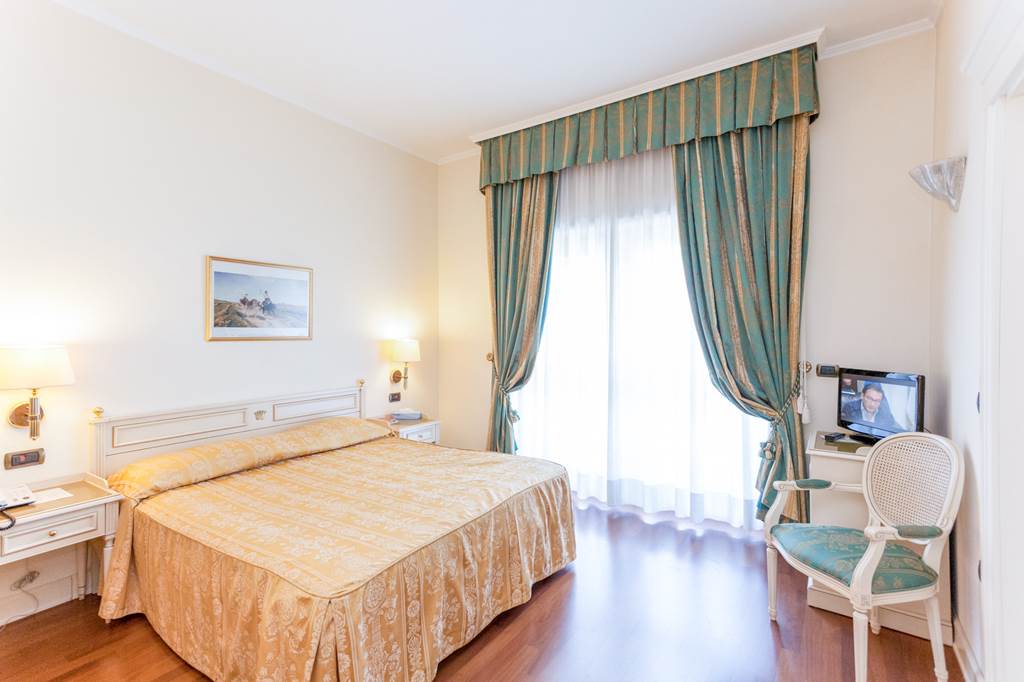 VRN_74884_Hotel_Savoy_Palace_0217_05.jpg
