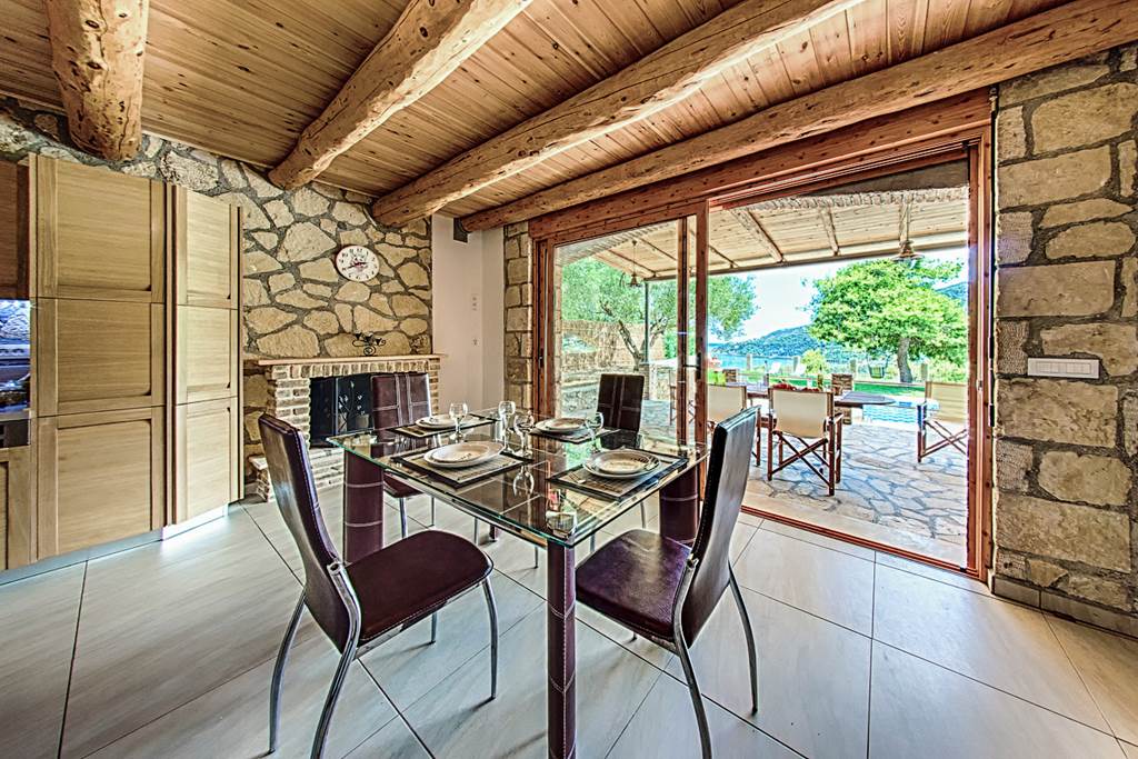 ZTH_88682_Villa_Tireda_Dio_1224_06.jpg