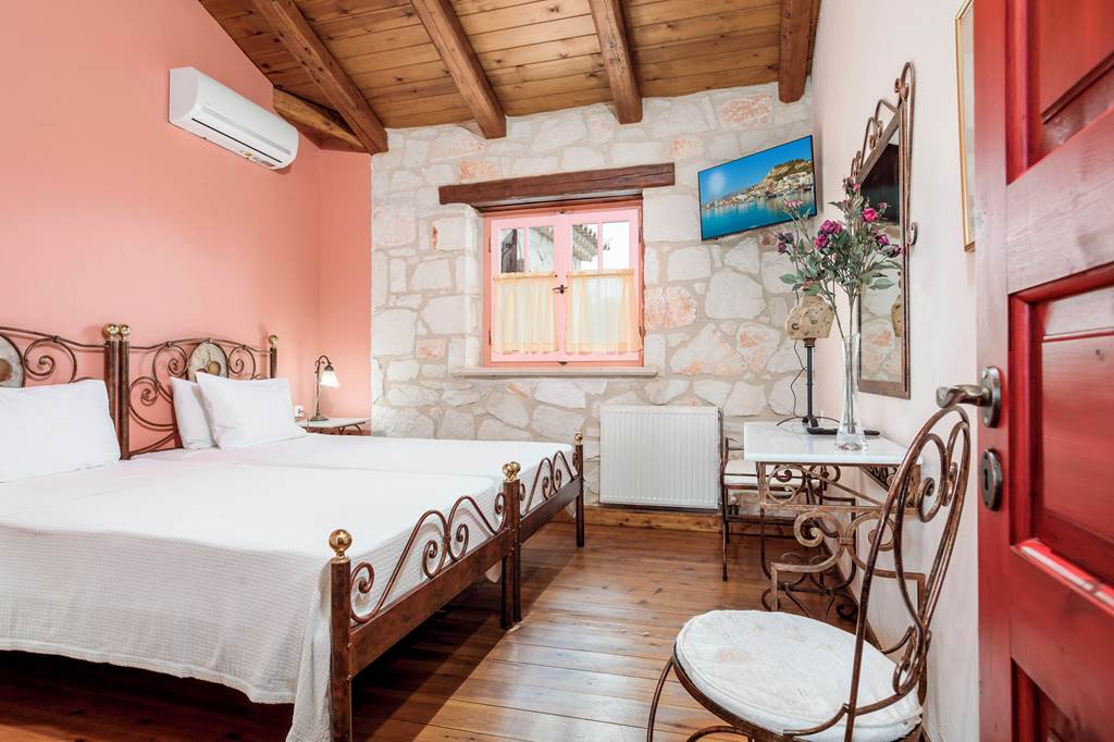 ZTH_88112_Villa_Hera_Aresti_0924_13.jpg