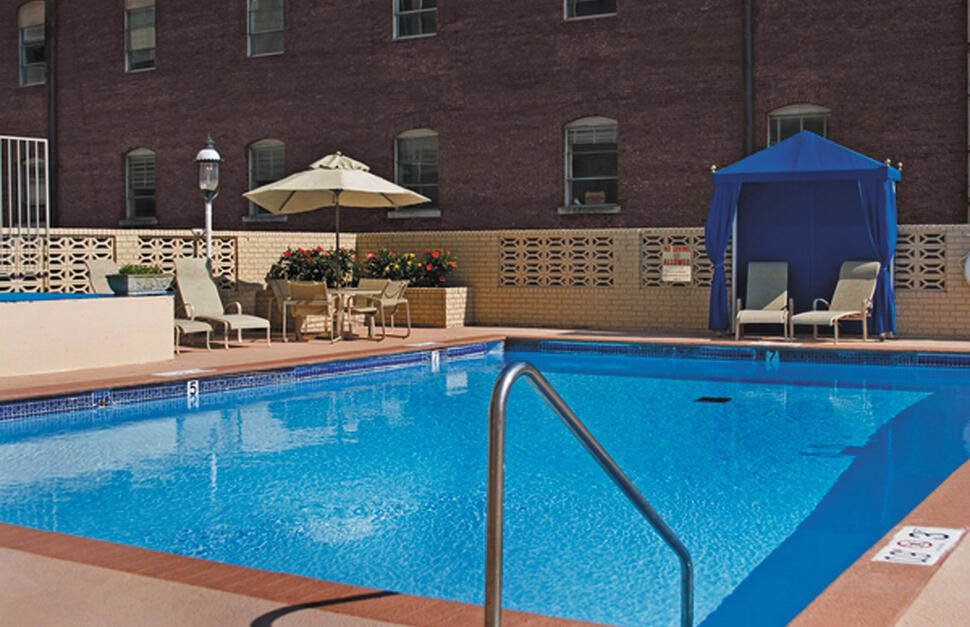 Holiday-Inn-Downtown-2.jpg