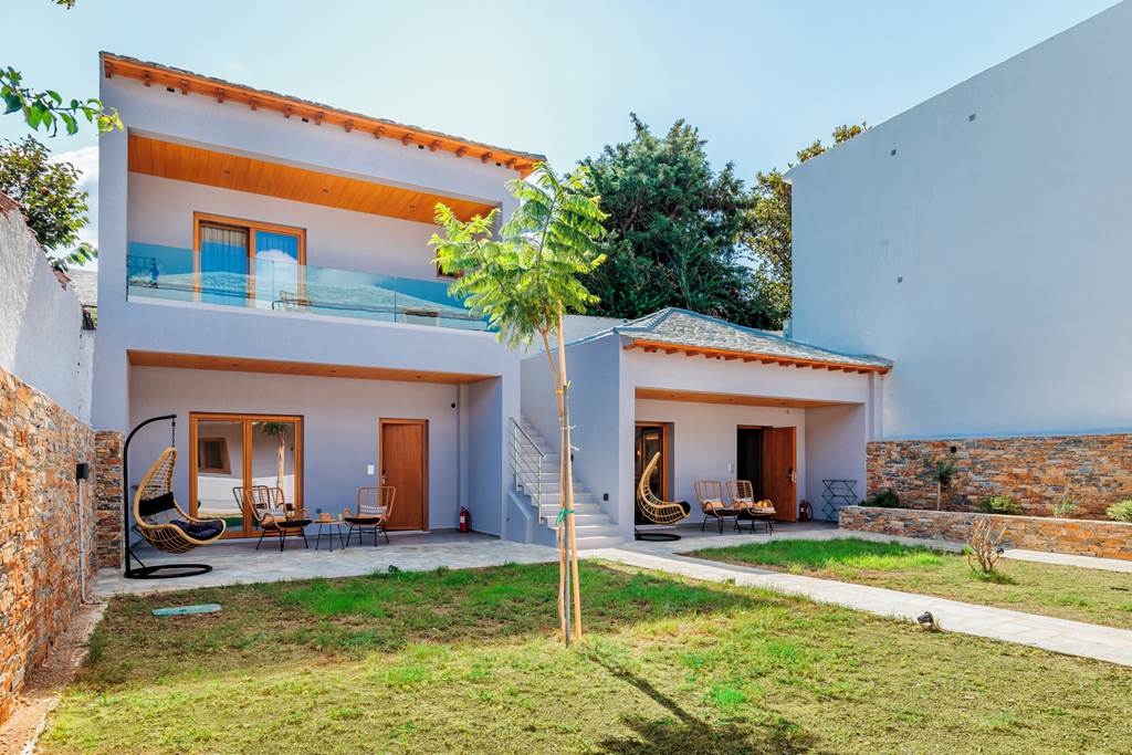 JSI_82490_Olia_Green_Residence_1123_02.jpg