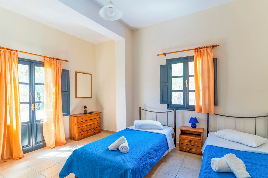 JTR_83976_Soulis_Apartments_0822_13.jpg