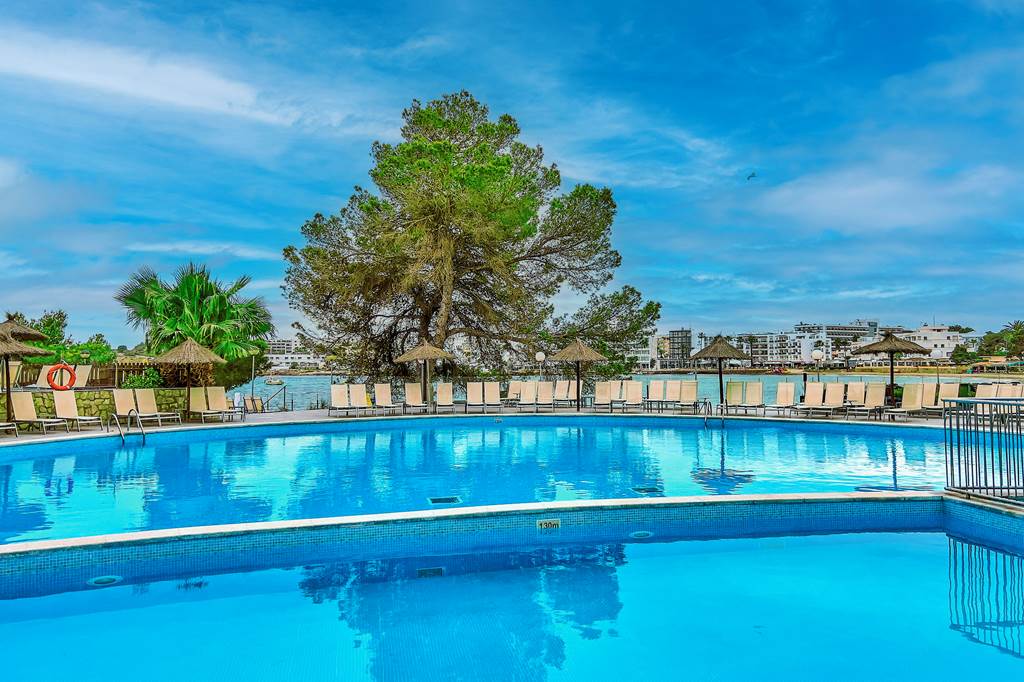 IBZ_76985_Leonardo_Royal_Hotel_Ibiza_&_Suites_formerly_Alua_Miami_Ibiza_0623_13.jpg