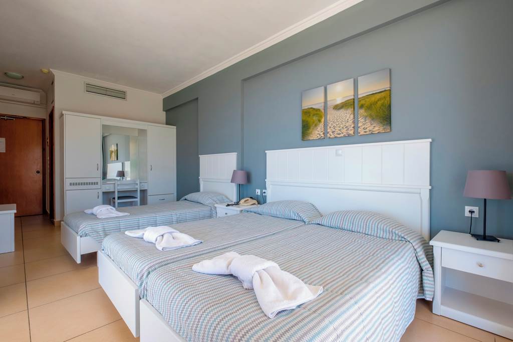 CFU_82795_Athina_Hotel_0221_05.jpg