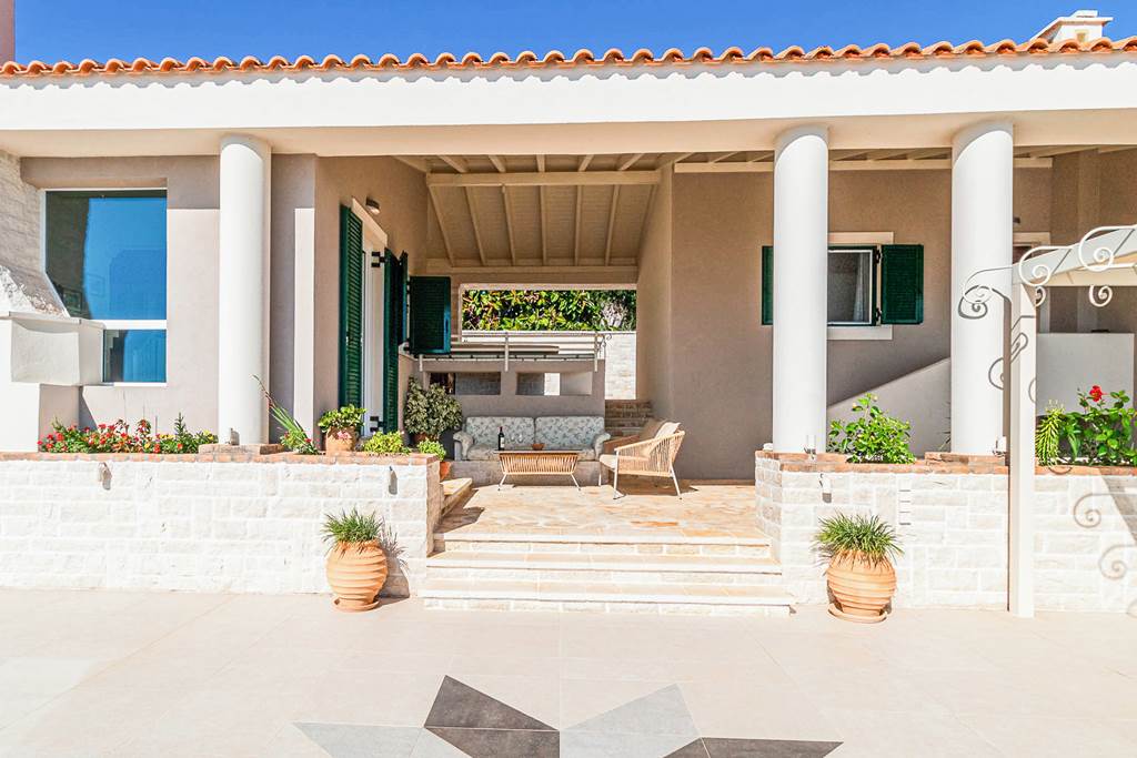 CFU_86607_Villa_Kouloura_1223_02.jpg