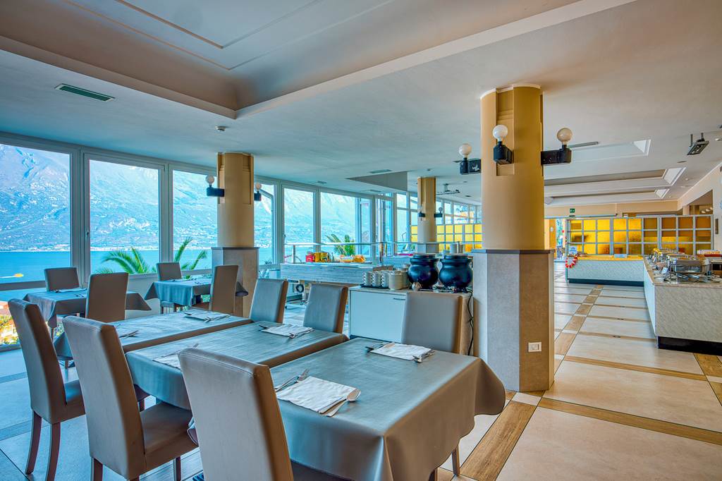 VRN_72888_Hotel_Cristina_Limone_0424_04.jpg