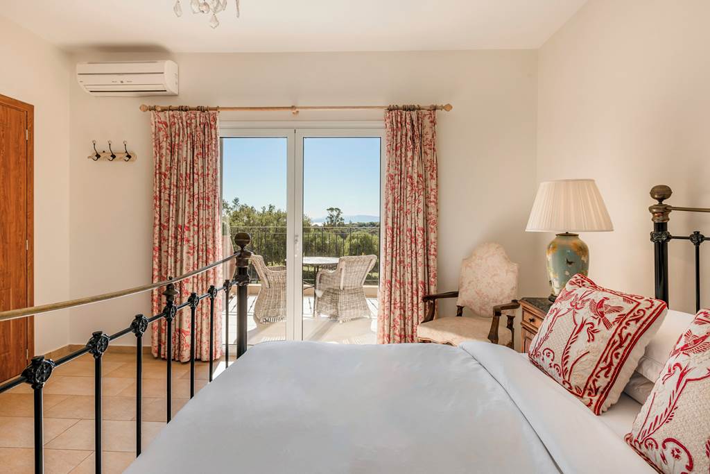 EFL_88908_Villa_Shiranne_0125_05.jpg