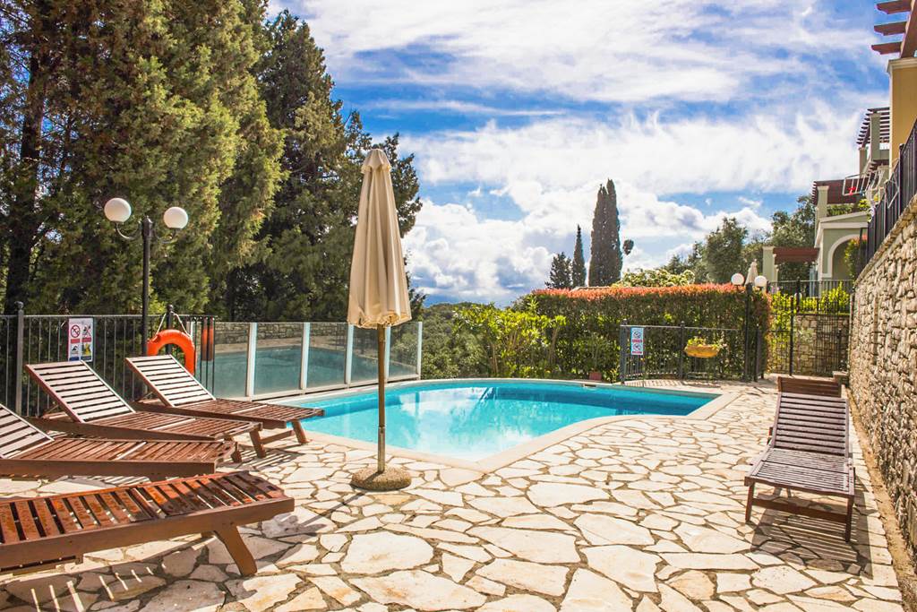 CFU_86778_Villa_Lemonia_Yaliskari_Bay_0124_12.jpg