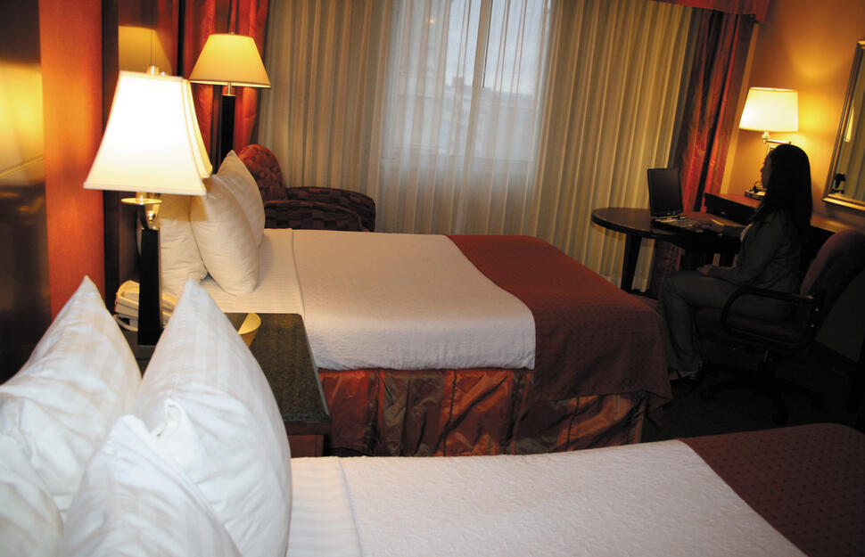 Holiday-Inn-Downtown-1.jpg