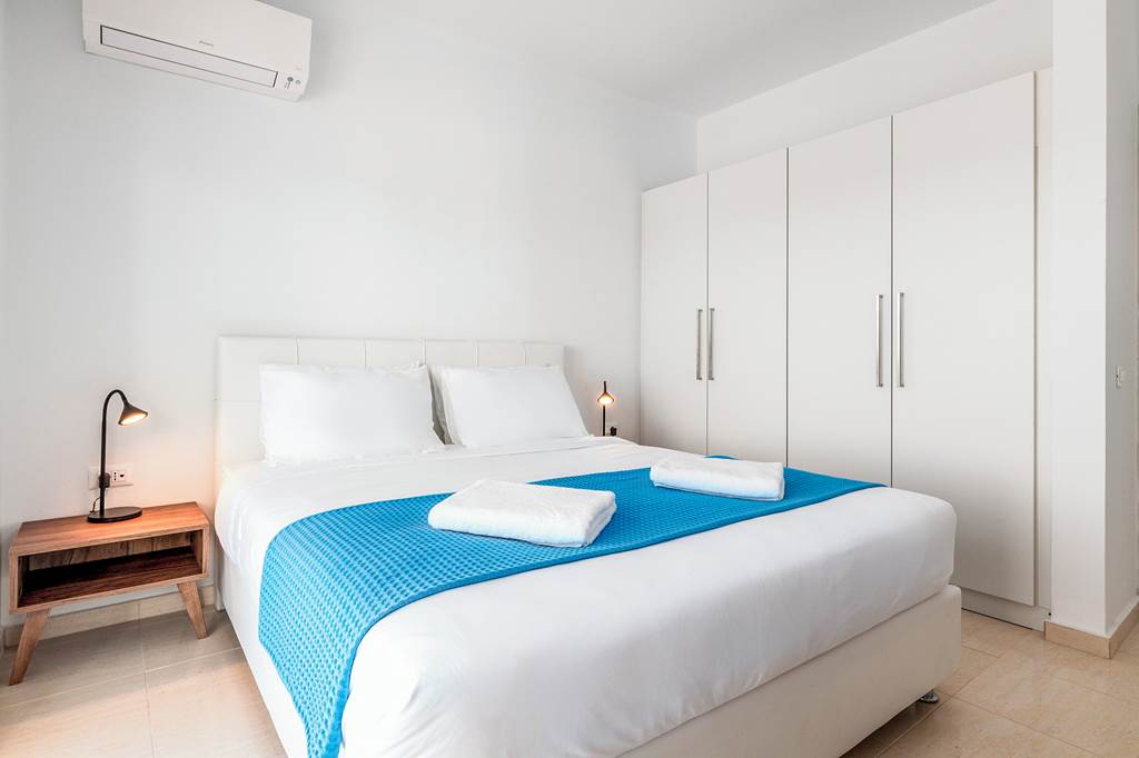 RHO_88868_Villa_Zoe_Blu_Kalathos_0125_18.jpg