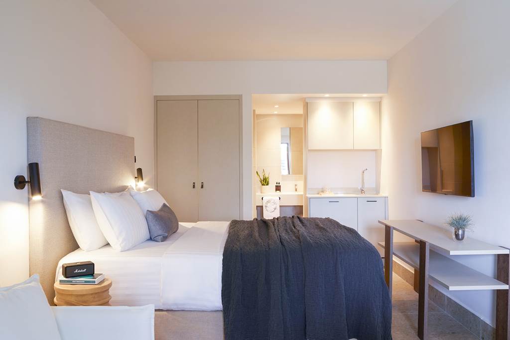 CHQ_83613_Asterion_Suites_&_Spa_0222_13.jpg