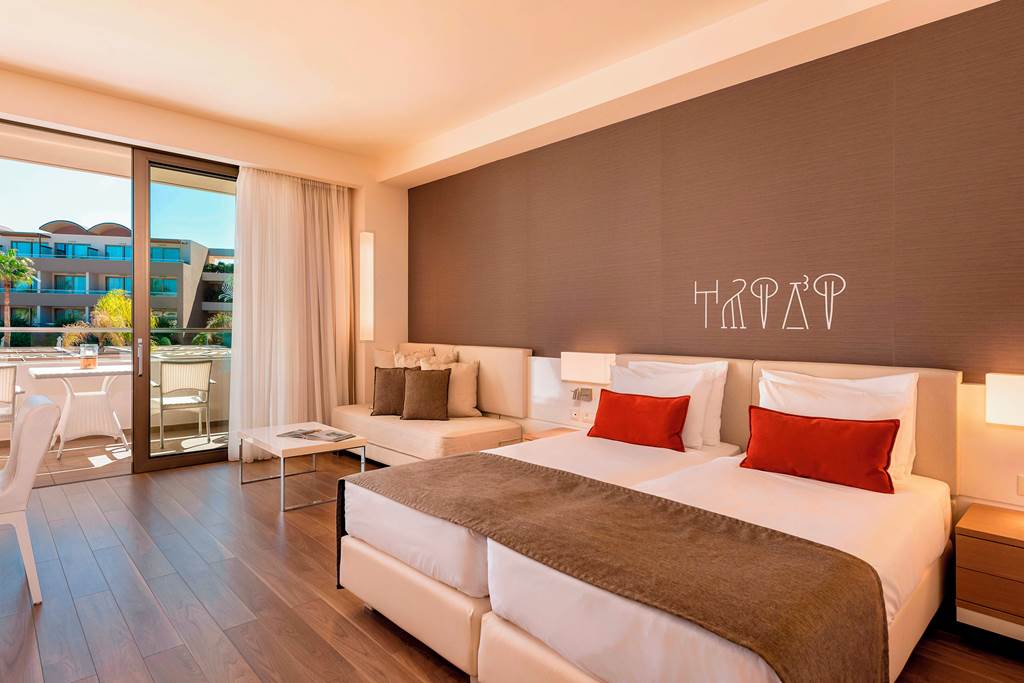 CHQ_80020_Avra_Imperial_Hotel_0722_21.jpg