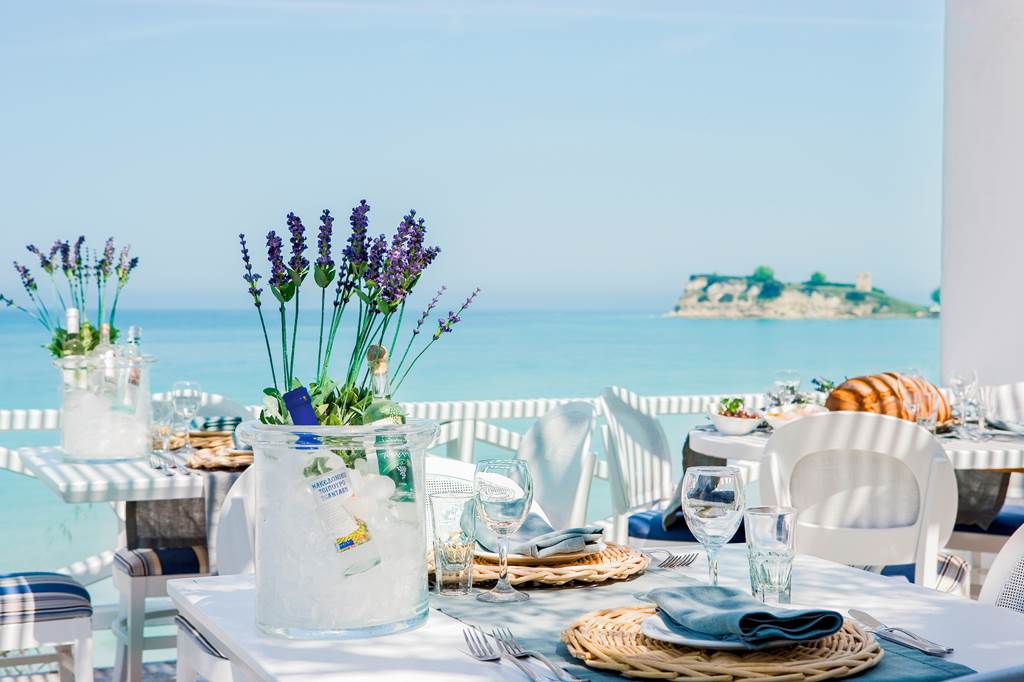 SKG_74165_Sani_Club_1122_08.jpg