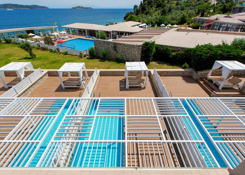 JSI_82474_Kassandra_Bay_Suites_0924_01.jpg