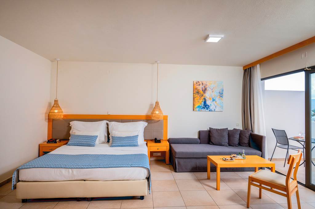 HER_83391_Ariadne_Beach_Hotel_1123_13.jpg