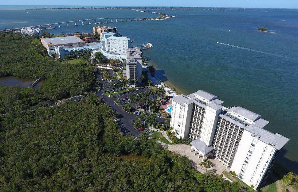 Sanibel-Harbour-Resort-Apartments-12.jpg