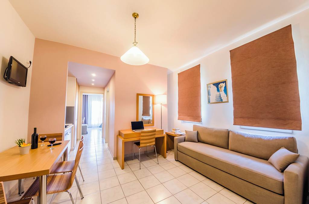 JSI_83303_Nereides_Hotel_Apartments_1021_07.jpg