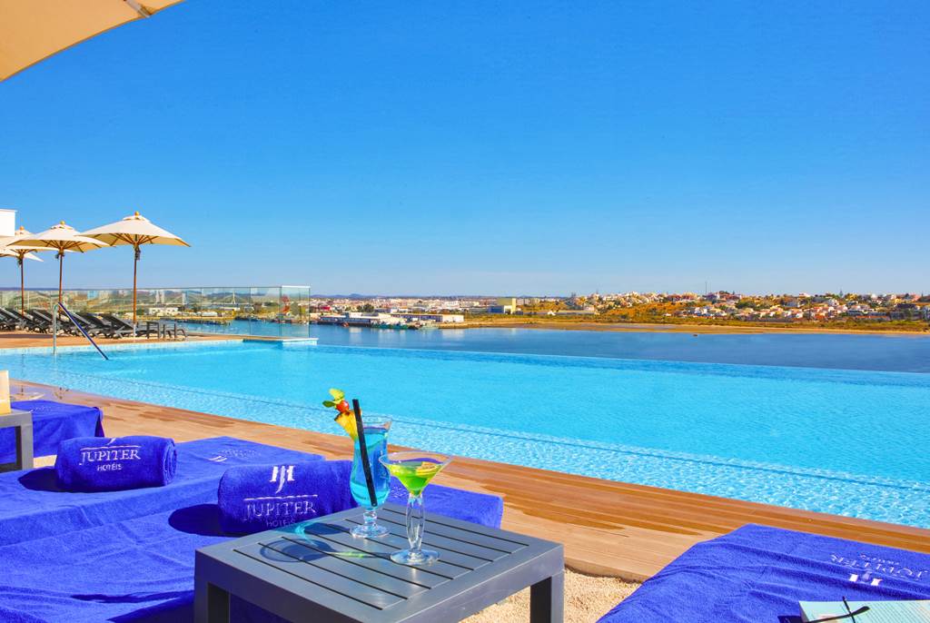 FAO_74586_Jupiter_Marina_Hotel_1217_01.jpg