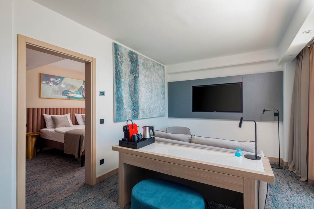 PUY_86450_Aminess_Maestral_Hotel_1023_24.jpg