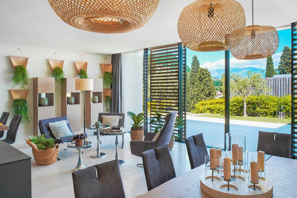 VRN_83763_Eden_Reserve_Hotel_0224_03.jpg
