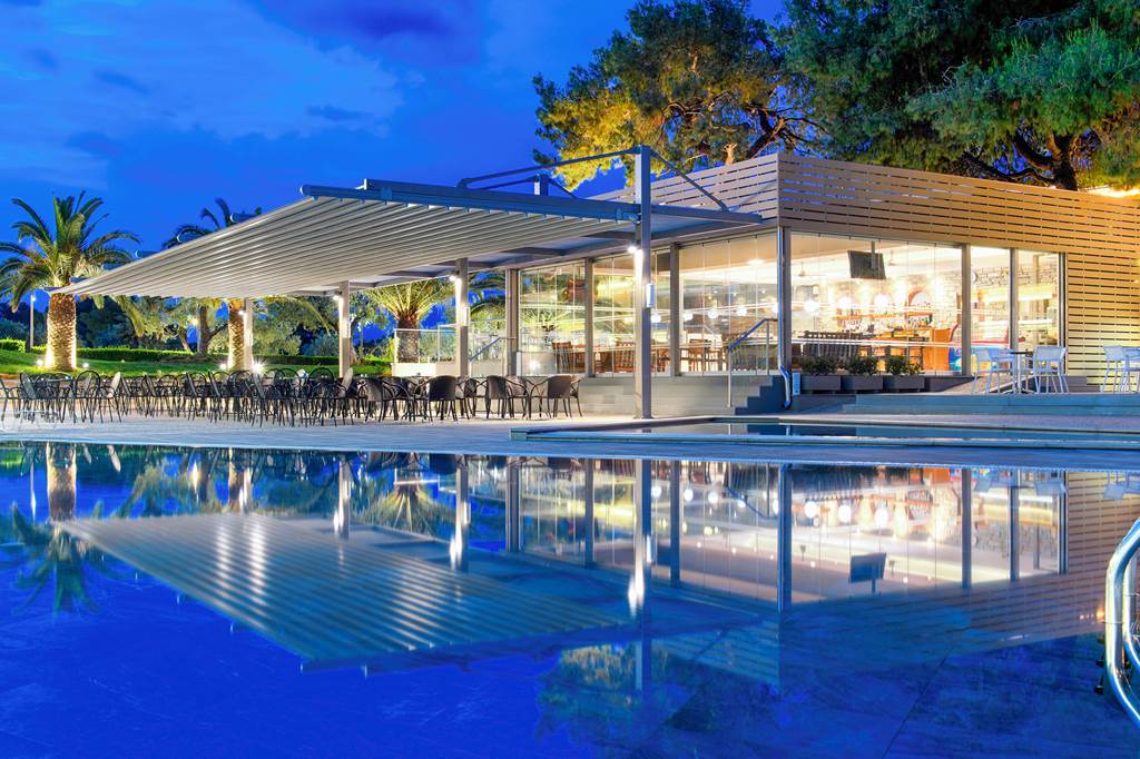 SKG_77332_Blue_Dolphin_Hotel_0624_17.jpg