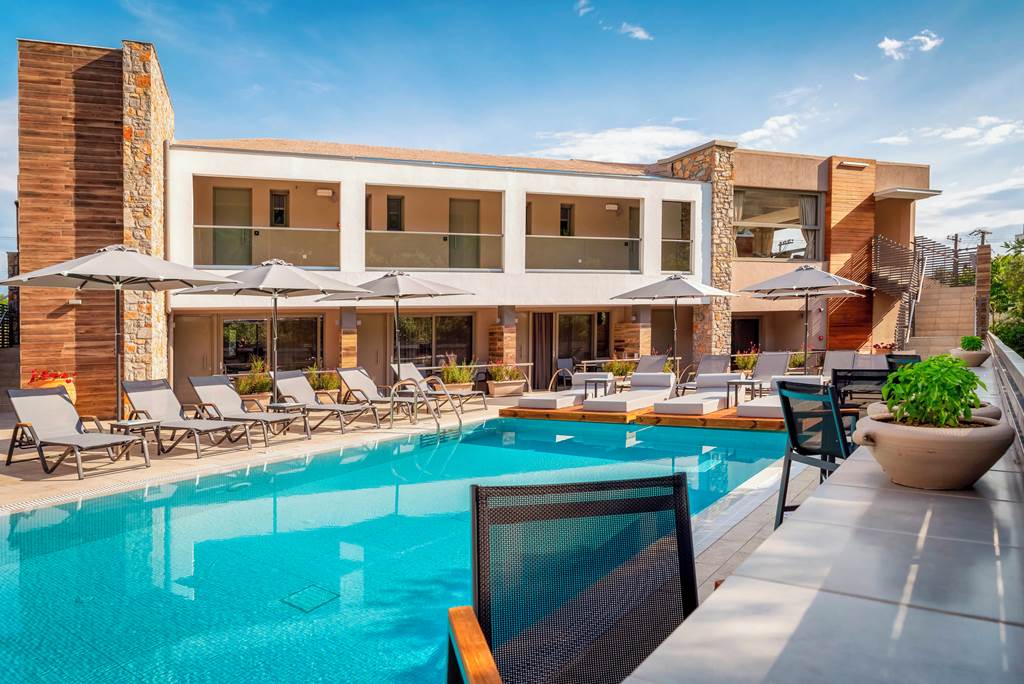 JSI_82526_KB_Ammos_Suites_1120_01.jpg