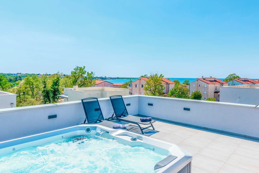 PUY_88225_Villa_Modern_Luxe_1024_12.jpg