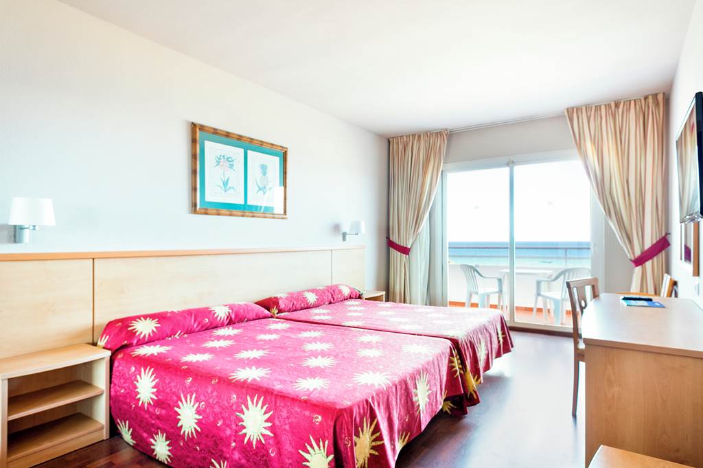 LEI_74304_Best_Oasis_Tropical_Hotel_0319_03.jpg