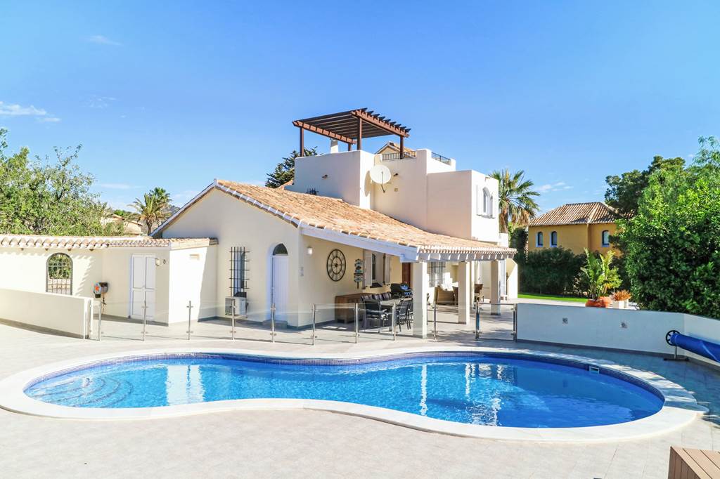 ALC_85441_Villa_Mifaya_72_0523_13.jpg