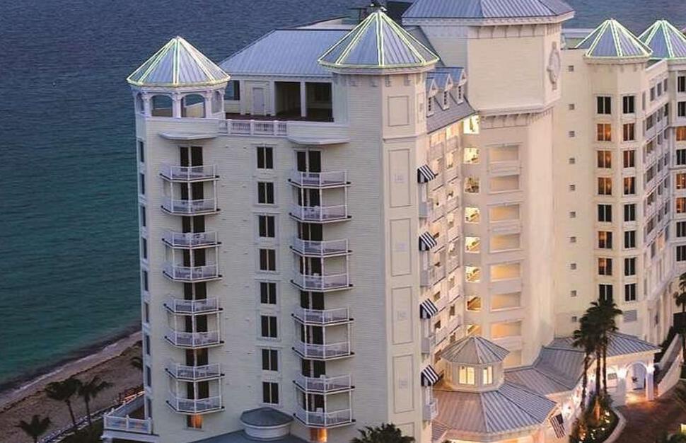 Pelican-Grand-Beach-Resort-22.jpg